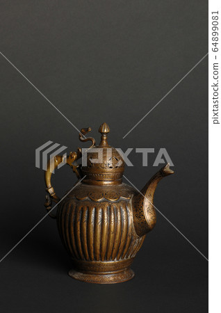 ancient metal utensils 64899081