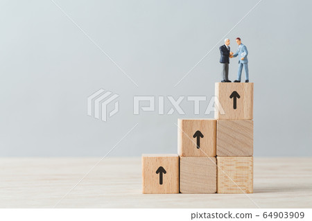 Building block 64903909