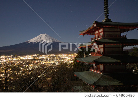 Niikurayama Sengen Park night view Niikurayama Sengen Park night view 64906486