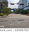 十字路口 64906790