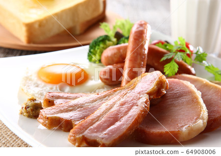Image of breakfast Image of breakfast 64908006