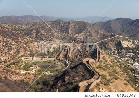 Fort walls in the hills of Jaipur, India Fort walls in the hills of Jaipur, India 64910348