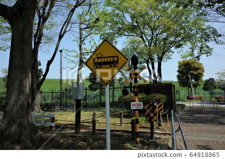 Railroad crossing Railroad crossing 64918865