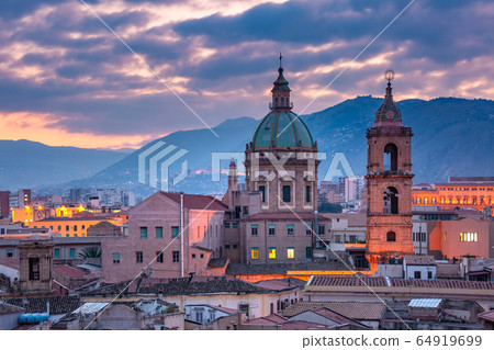 Palermo at sunset, Sicily, Italy Palermo at sunset, Sicily, Italy 64919699