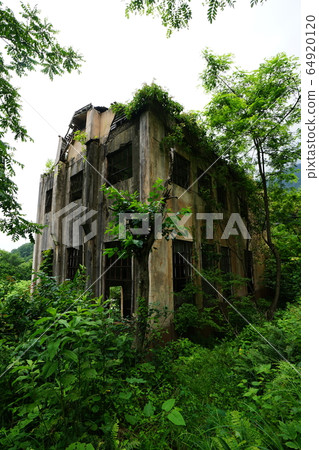 Ruins Ruins of Nii substation Yuzawa-machi, Minamiuonuma-gun, Niigata 64920120