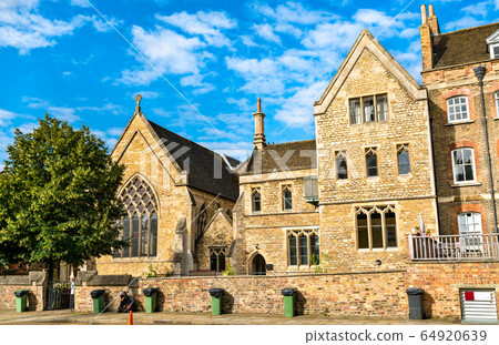 Traditional English houses in Peterborough 64920639