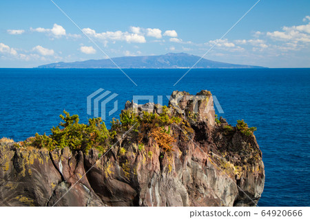 Jogasaki Coast and Izu Oshima Jogasaki Coast and Izu Oshima 64920666