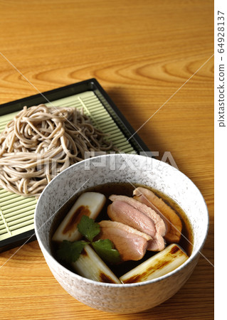 鴨鴨 鴨鴨 64928137