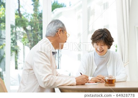 年長夫婦信老年夫婦第二人生形象 64928778