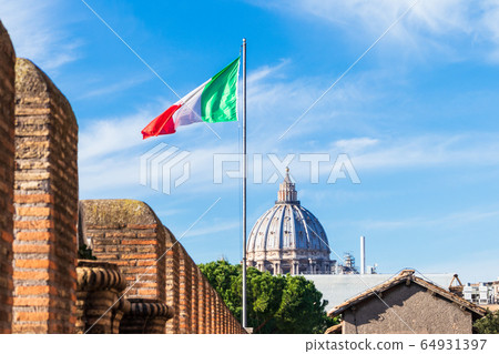 羅馬三色和聖彼得大教堂沖天爐 羅馬三色和聖彼得大教堂沖天爐 64931397