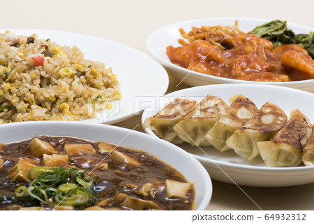 Chinese food group photo 64932312