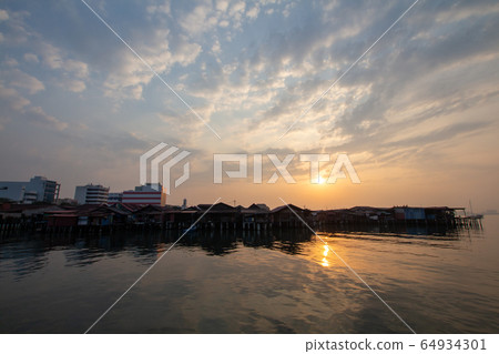 Chew Jetty clan jetty stilt wooden house at 64934301