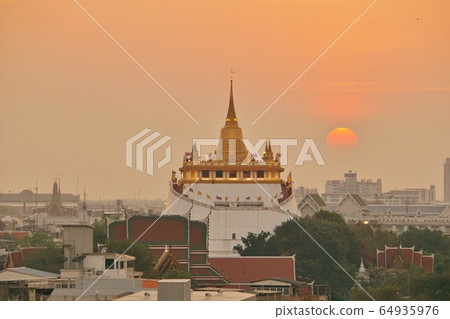 Golden hill temple "Wat Saket" in Bangkok, Thailand Golden hill temple "Wat Saket" in Bangkok, Thailand 64935976