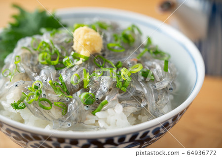 Bowl to drink Bowl to drink 64936772