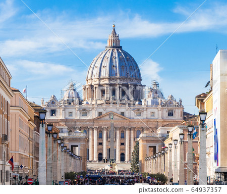 Rome St. Peter's Basilica 64937357