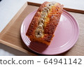 Banana pound cake 64941142