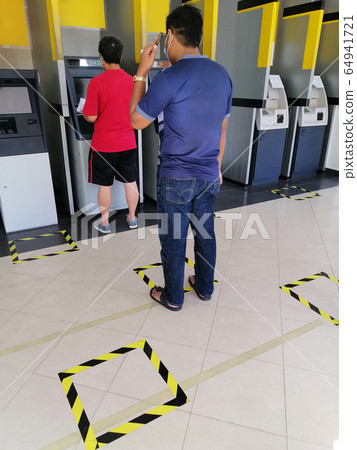 Social distancing concept 64941721