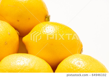 Lemon (white background). 64946102