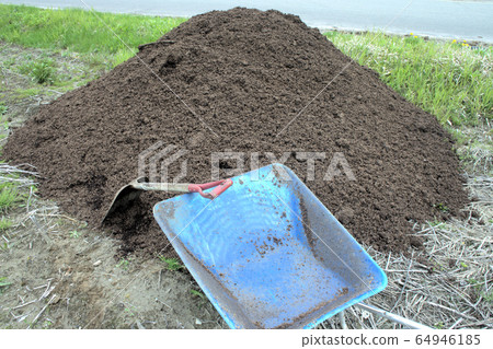 牛糞 牛糞 64946185