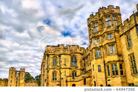 Warwick Castle in England 64947398