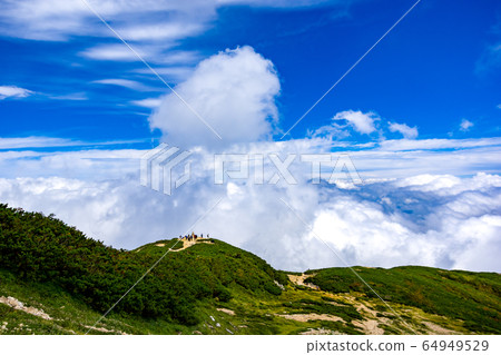 從八峰山八峰山的八峰山中的山景 從八峰山八峰山的八峰山中的山景 64949529