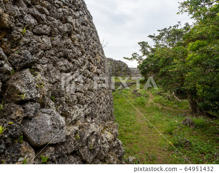 沖繩，讓人聯想起中世紀的熱帶天堂 64951432