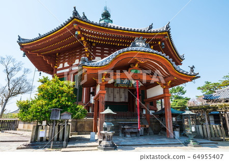 Kofukuji Nanendou (Nara City, Nara Prefecture) 64955407