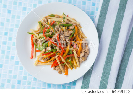 Chinese pepper food 64959100