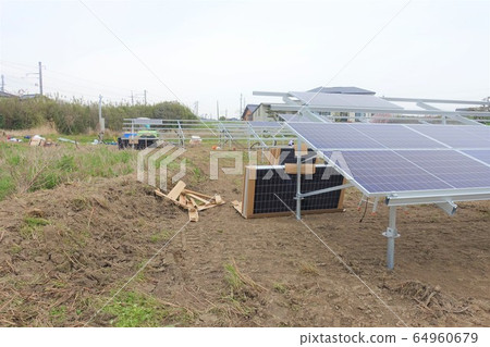 太陽能發電廠建築工地 64960679