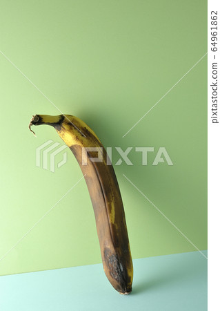 Weakened banana Weakened banana 64961862