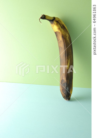 香蕉弱 64961863