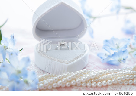 Wedding engagement ring Wedding engagement ring 64966290