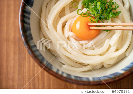 Sanuki Udon 64970181