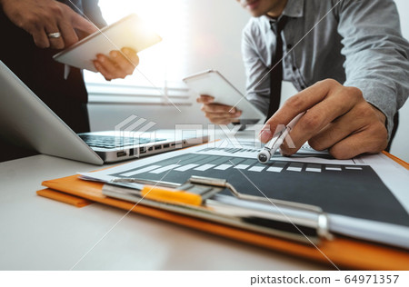 New startup project. Business team meeting present.professional investor working Finance managers New startup project. Business team meeting present.professional investor working Finance managers 64971357