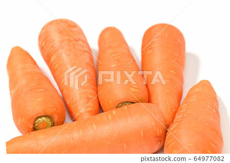 綠色和黃色蔬菜胡蘿蔔 64977082