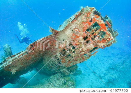 您可以在關島遇到的戰場和沈船 64977790