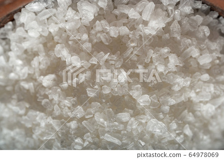 potato chips, table salthain pure foods, salt 64978069