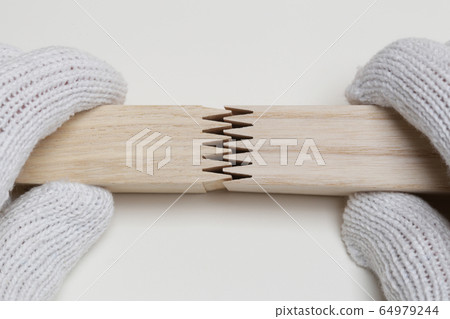 Finger joint (glulam) Finger joint (glulam) 64979244