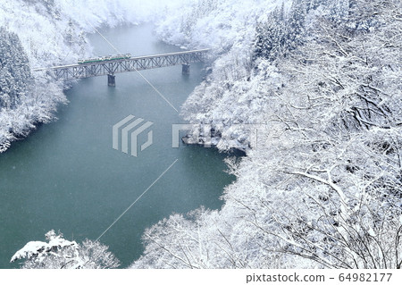 Snowy landscape Tadami line Snowy landscape Tadami line 64982177