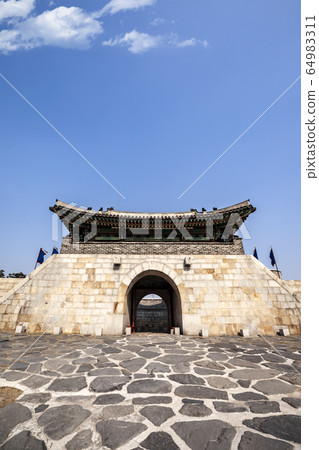 Suwon Hwaseong Dongdaemun Suwon Hwaseong Dongdaemun 64983311