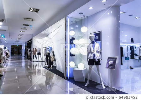 Department store 64983452