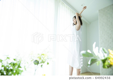 A woman growing A woman growing 64992438