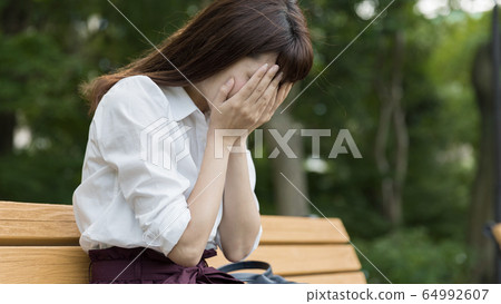 Despair woman 64992607