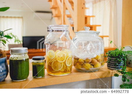 Handwork image Umework syrup Handwork image Umework syrup 64992778