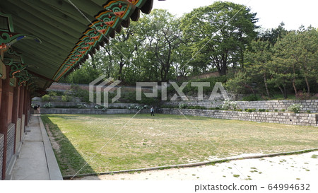 Spring changdeokgung Spring changdeokgung 64994632