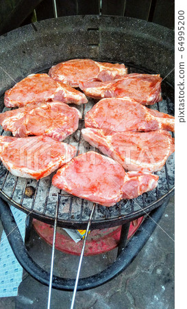 Fresh meat grilled pork 64995200