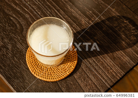 可口甜酒精飲料日本 可口甜酒精飲料日本 64996381