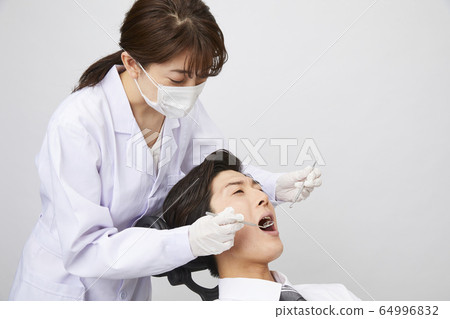 牙科檢查 64996832