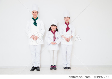 Chef cook workplace experience cooking cooking class cooking family Chef cook workplace experience cooking cooking class cooking family 64997262