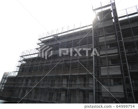Condominium large-scale repair work 64999754